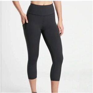 Athleta Ultimate Stash Pocket Capri